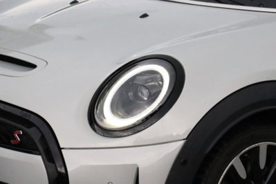 MINI Mini Cabrio 2.0 Cooper S Essential Cabrio (9)
