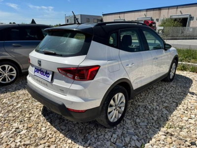 SEAT Arona 1.0 TGI Style (5)