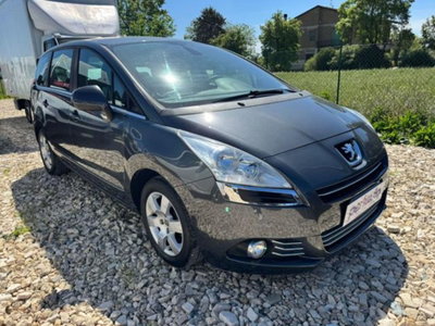 Peugeot 5008 1.6 HDi 112CV Business (2)