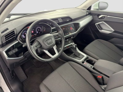 Audi Q3 35 TDI quattro S tronic Business Advanced (9)