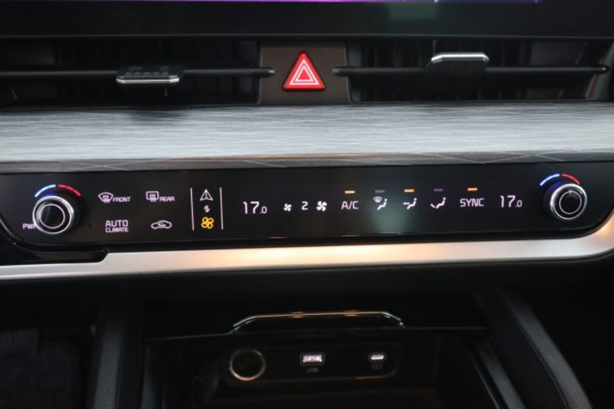 Kia Sportage 1.6 crdi mhev Style dct (13)