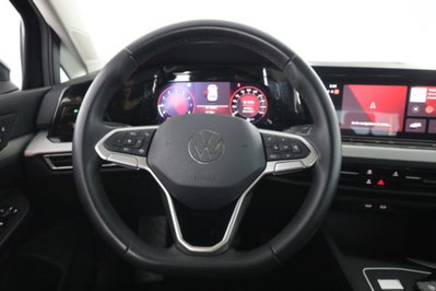 Volkswagen Golf Variant 1.0 eTSI EVO DSG Life (5)
