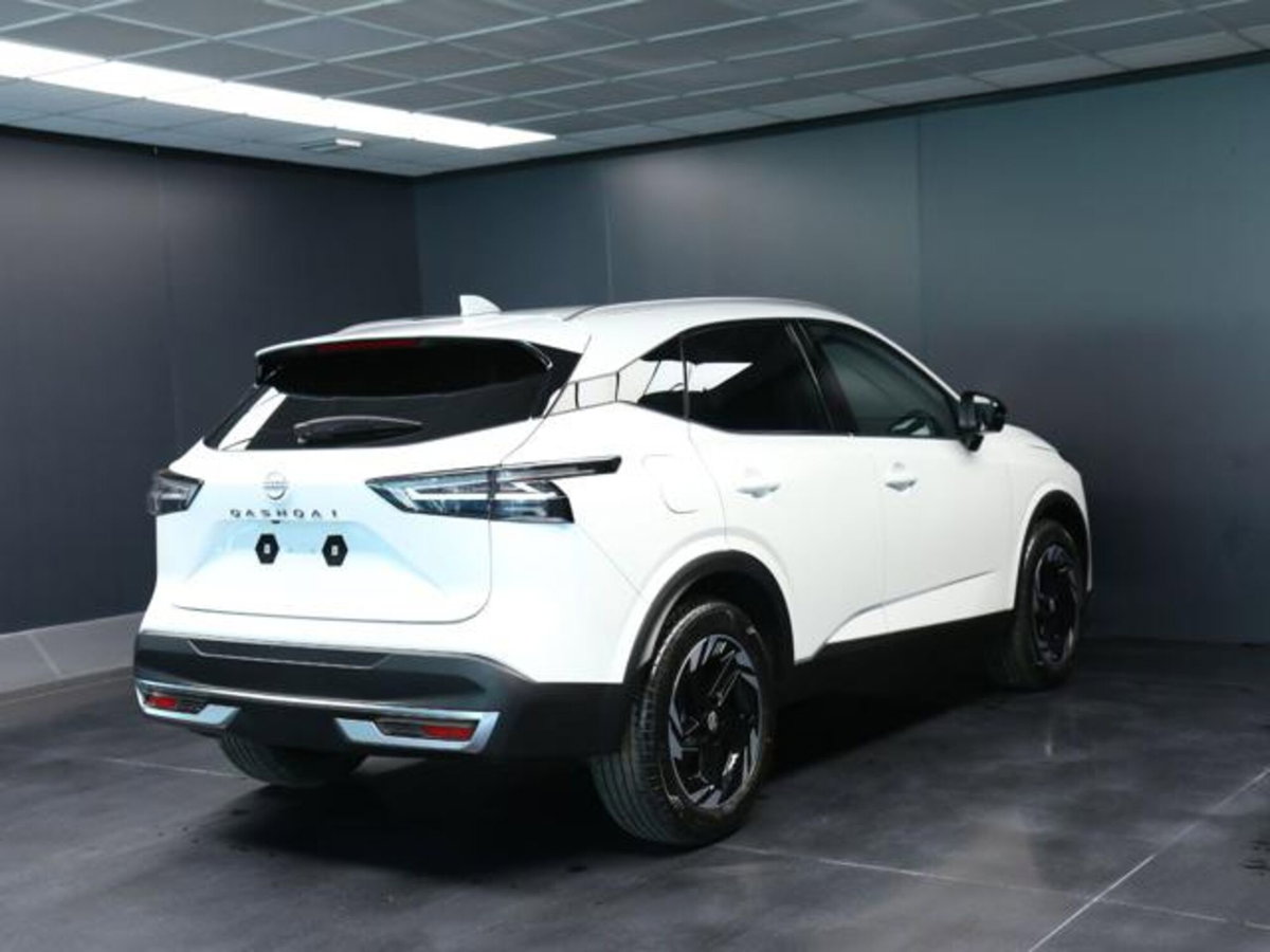 Nissan Qashqai 1.3 mhev N-Connecta 4wd 158cv xtronic (3)