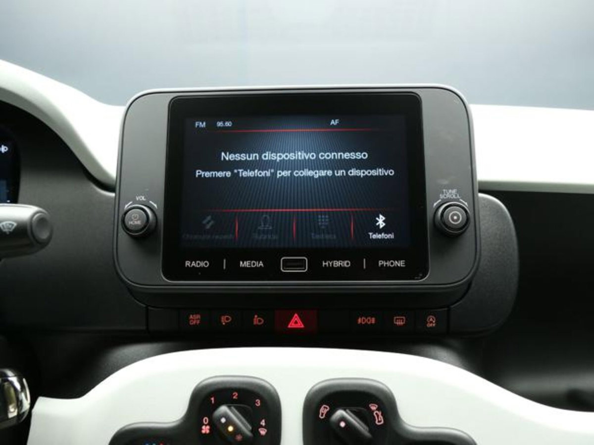 Fiat Pandina 1.0 firefly hybrid s&s 65cv (14)