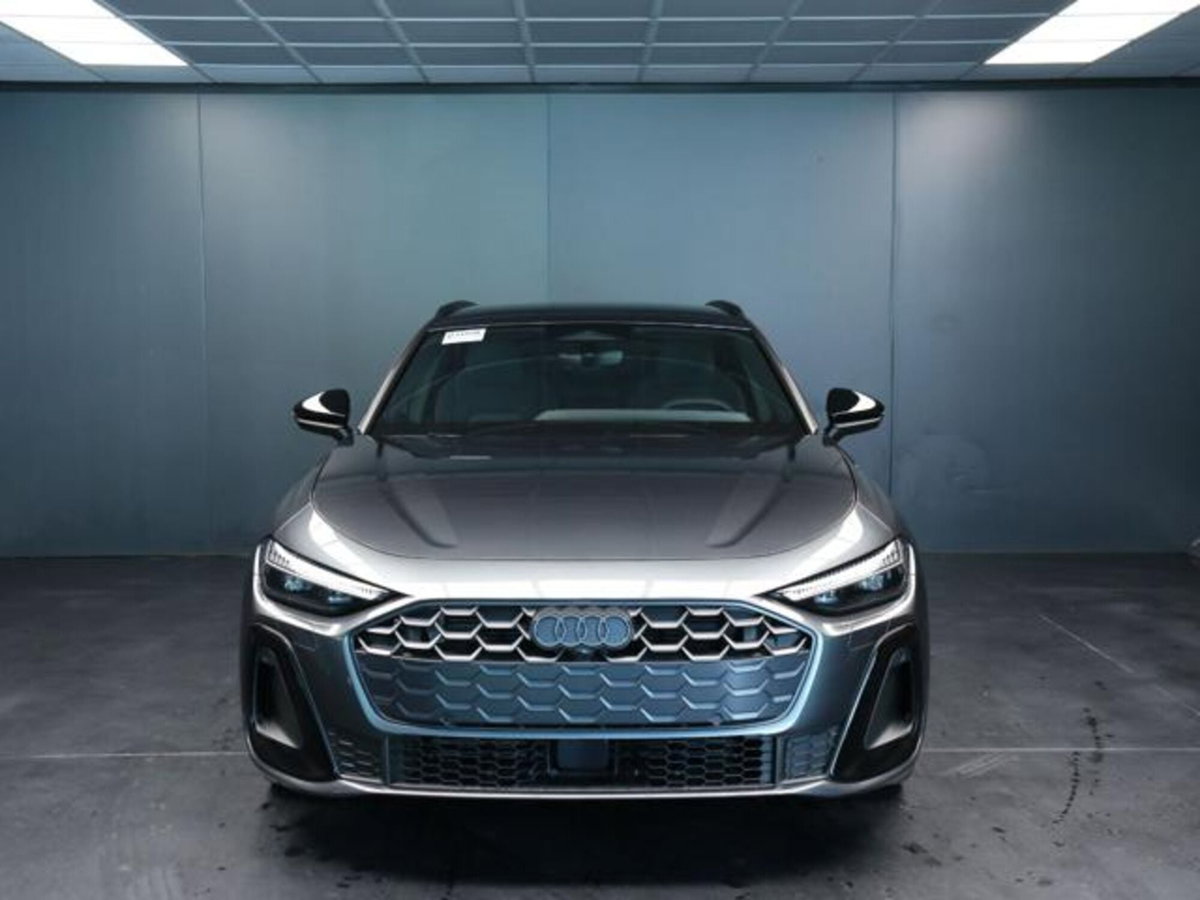 Audi A5 Avant 2.0 tdi mhev+ S line edition 204cv s-tronic (2)
