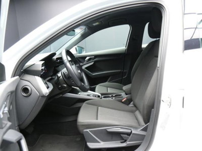 Audi A3 Sportback 30 TDI S tronic S line edition (9)