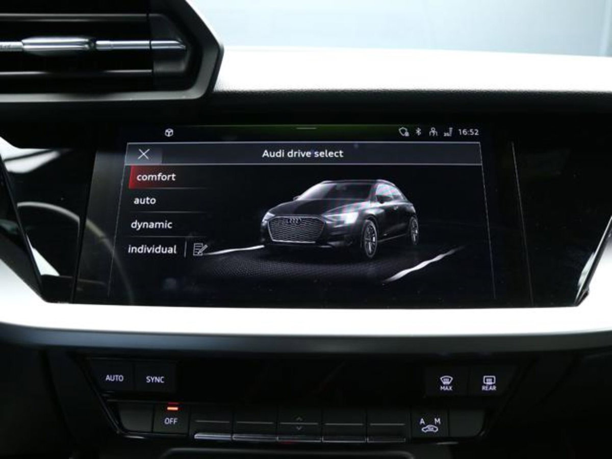 Audi A3 Sportback 30 TDI S tronic S line edition (14)