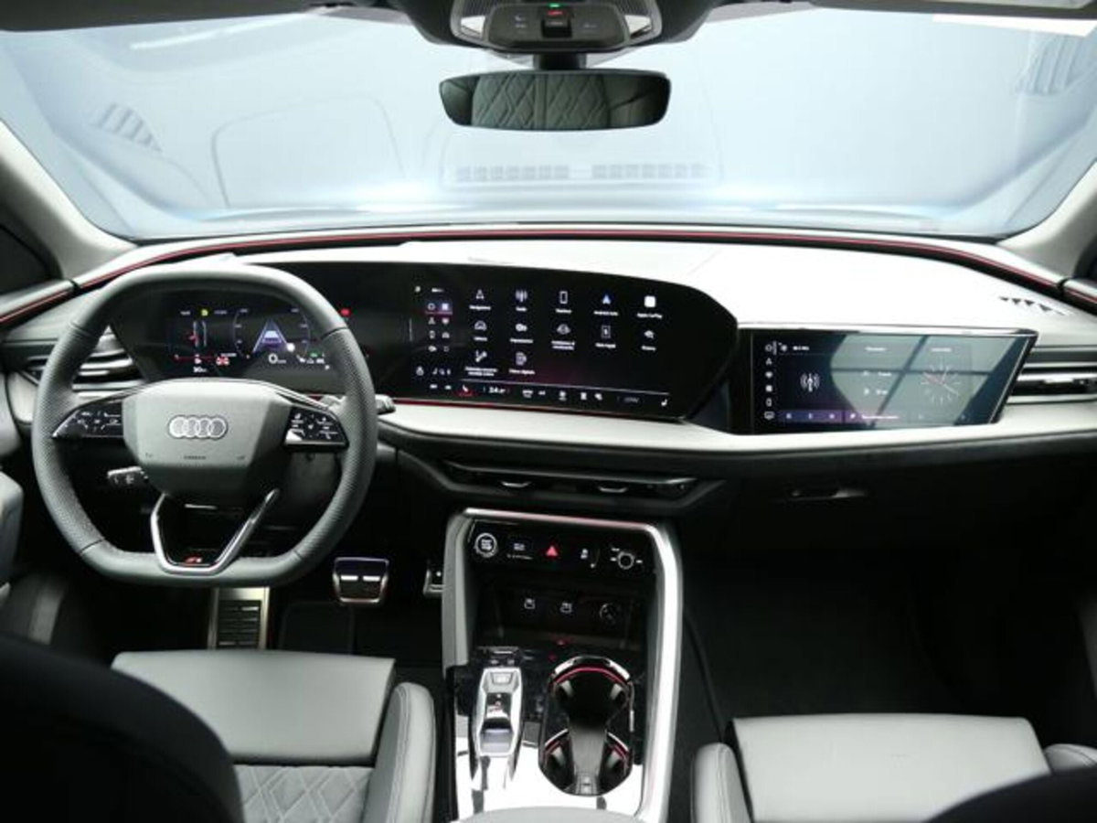 Audi Q5 Sportback 2.0 tdi mhev+ Launch Edition S line quattro 204cv s-tronic (12)