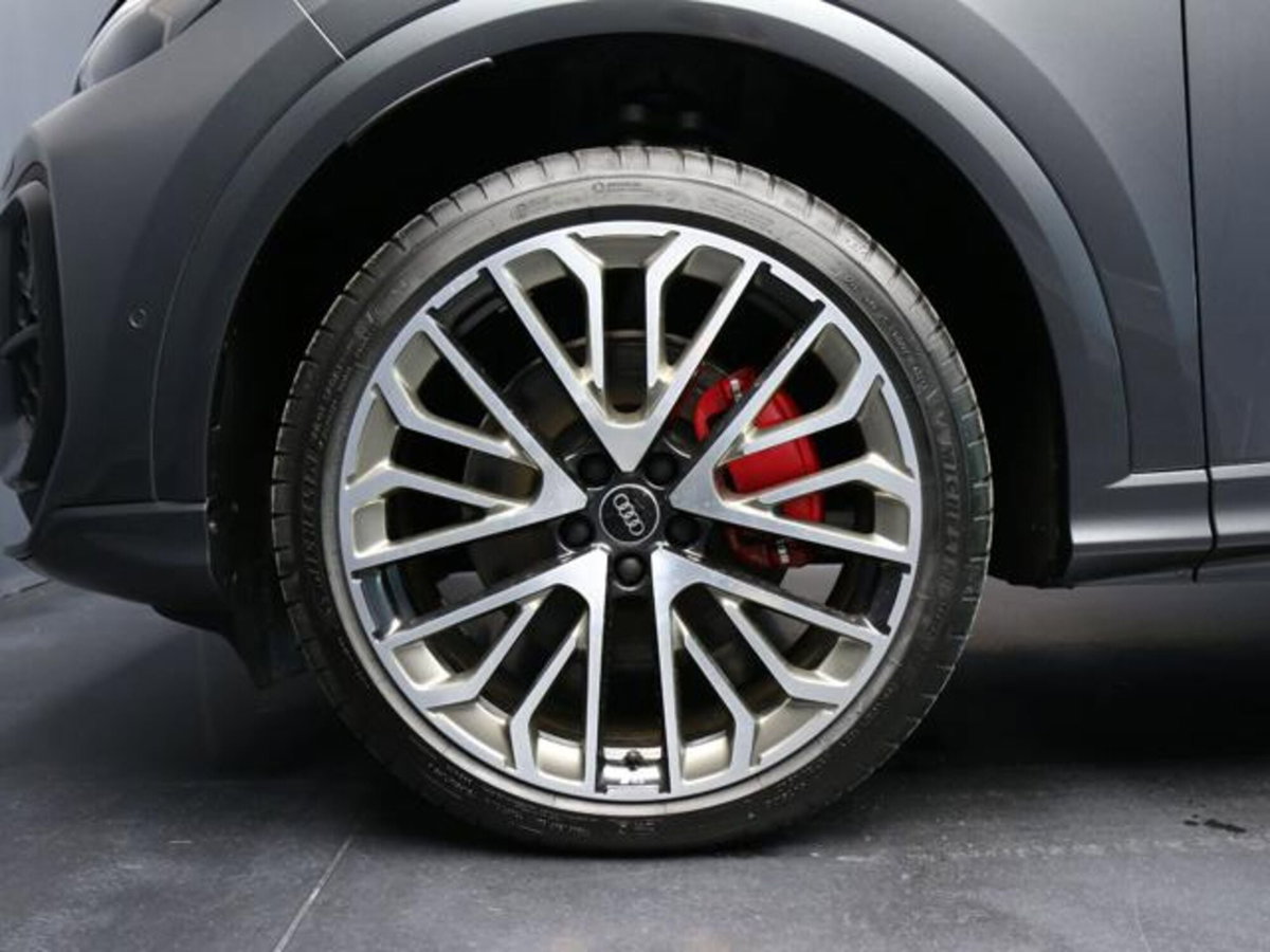 Audi Q5 Sportback 2.0 tdi mhev+ Launch Edition S line quattro 204cv s-tronic (5)