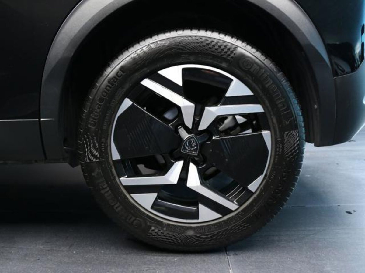 Peugeot 2008 PureTech 130 S&S EAT8 Allure Pack (5)