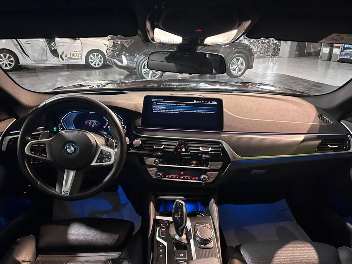 BMW Serie 5 Touring 530e  xdrive MSport auto (11)