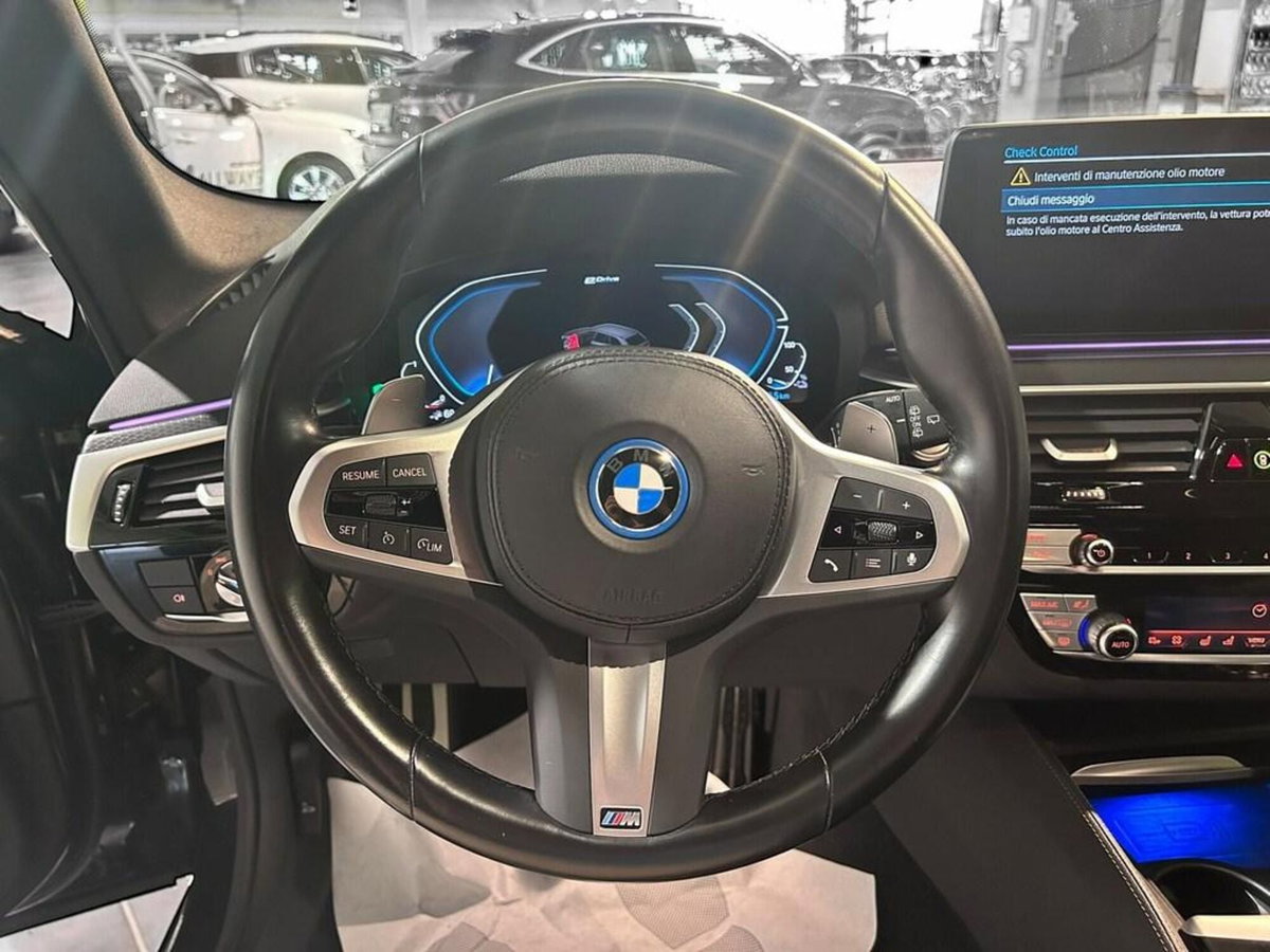 BMW Serie 5 Touring 530e  xdrive MSport auto (13)
