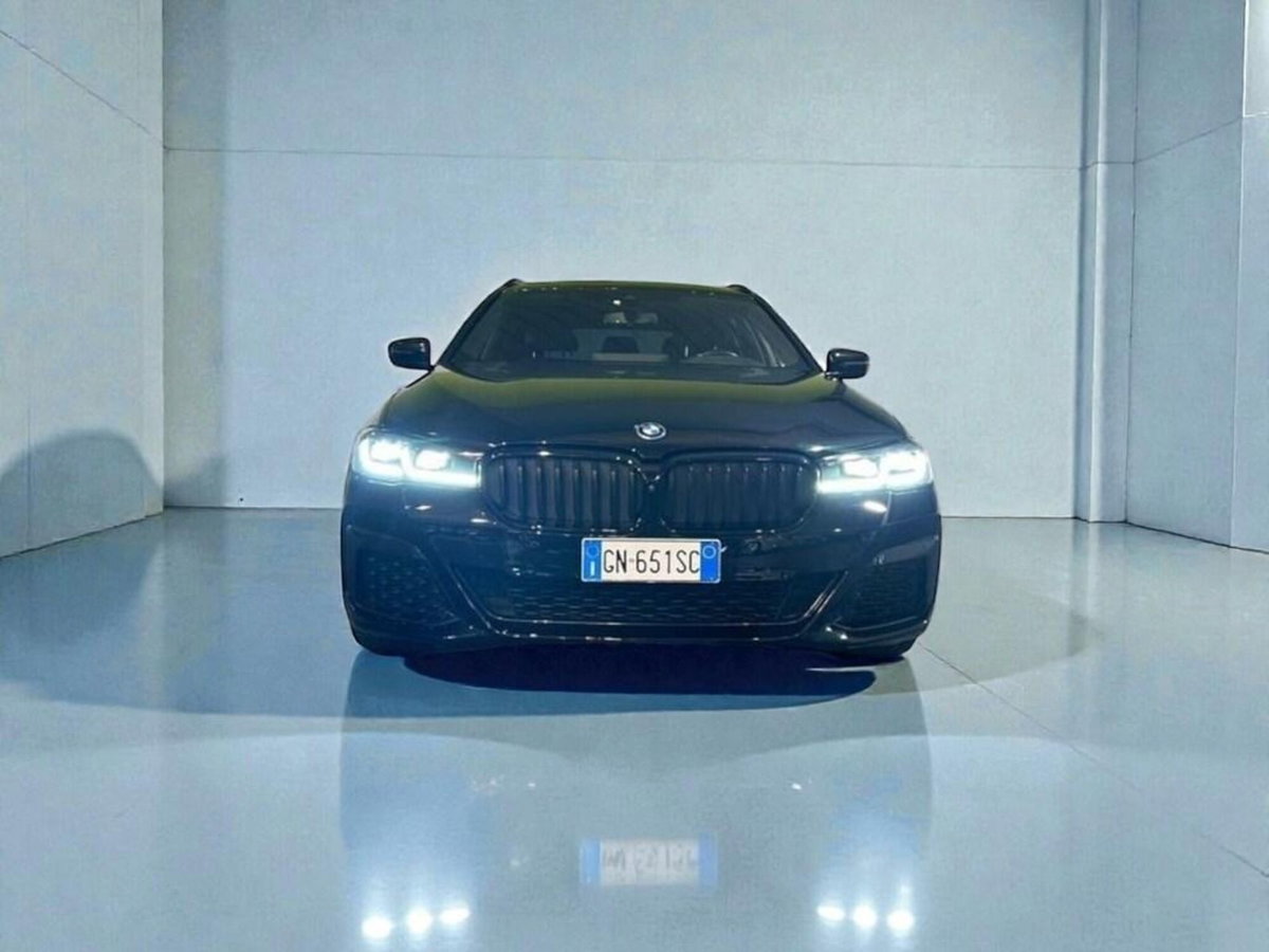 BMW Serie 5 Touring 530e  xdrive MSport auto (2)