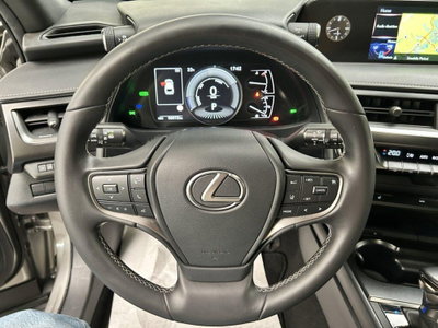 Lexus UX Hybrid 4WD Midnight (13)