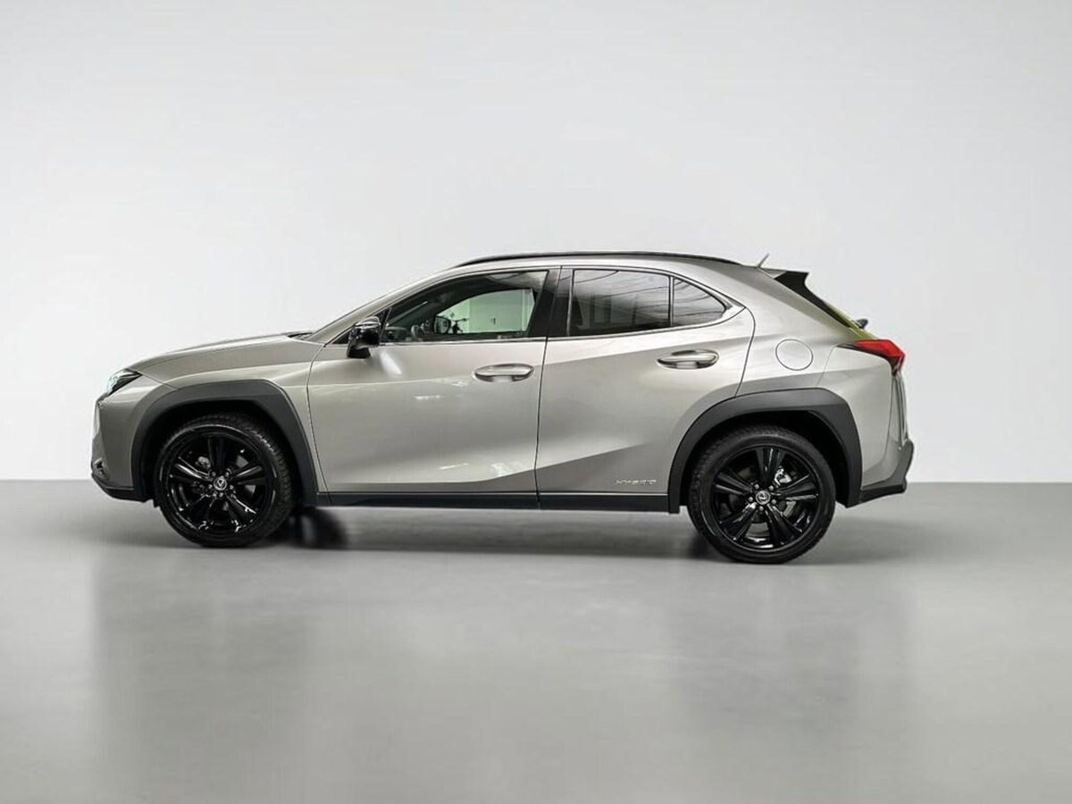 Lexus UX Hybrid 4WD Midnight (3)