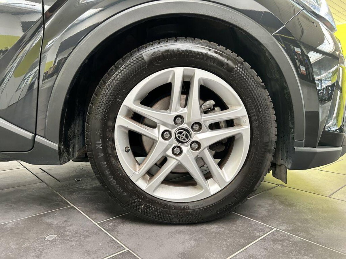 Toyota Toyota C-HR 1.8 Hybrid E-CVT Trend (6)