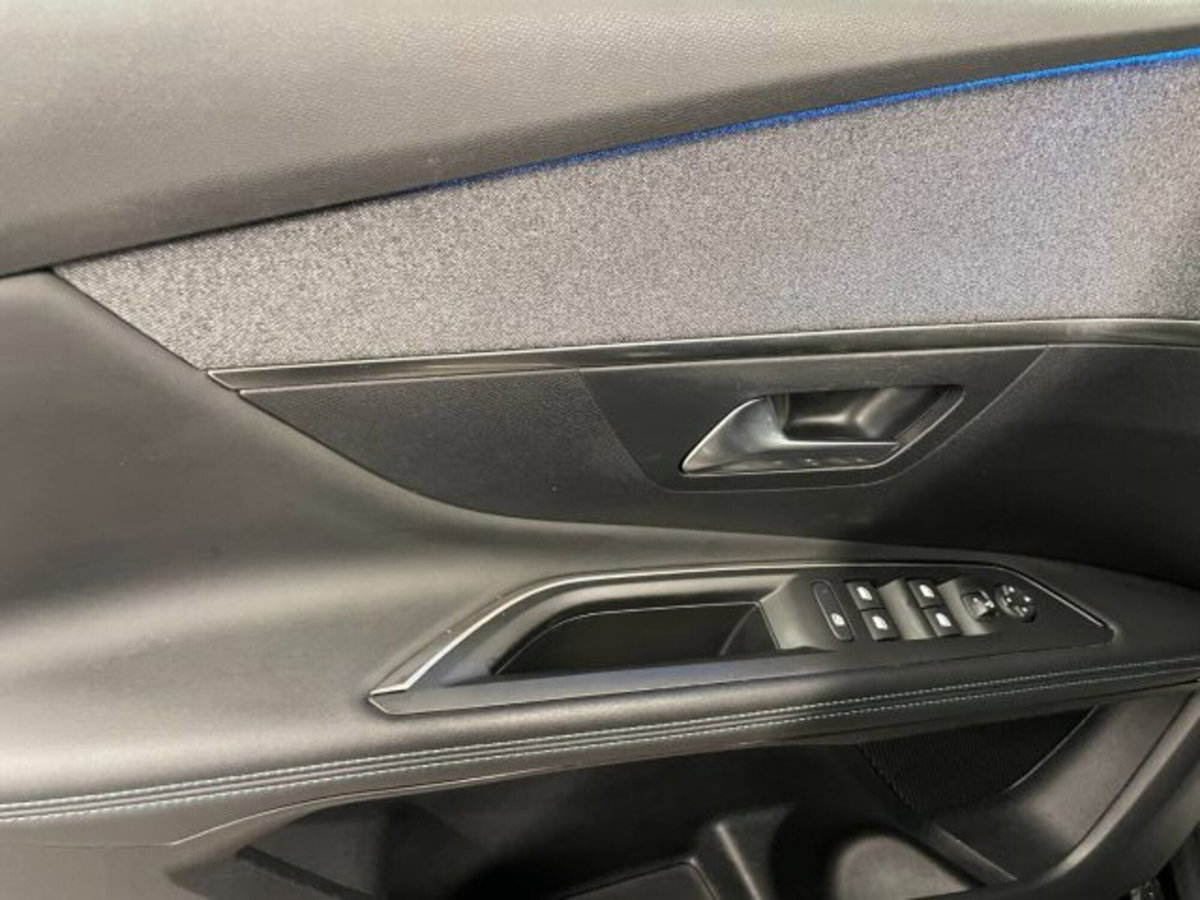 Peugeot 3008 BlueHDi 130 S&S EAT8 Allure Pack (10)