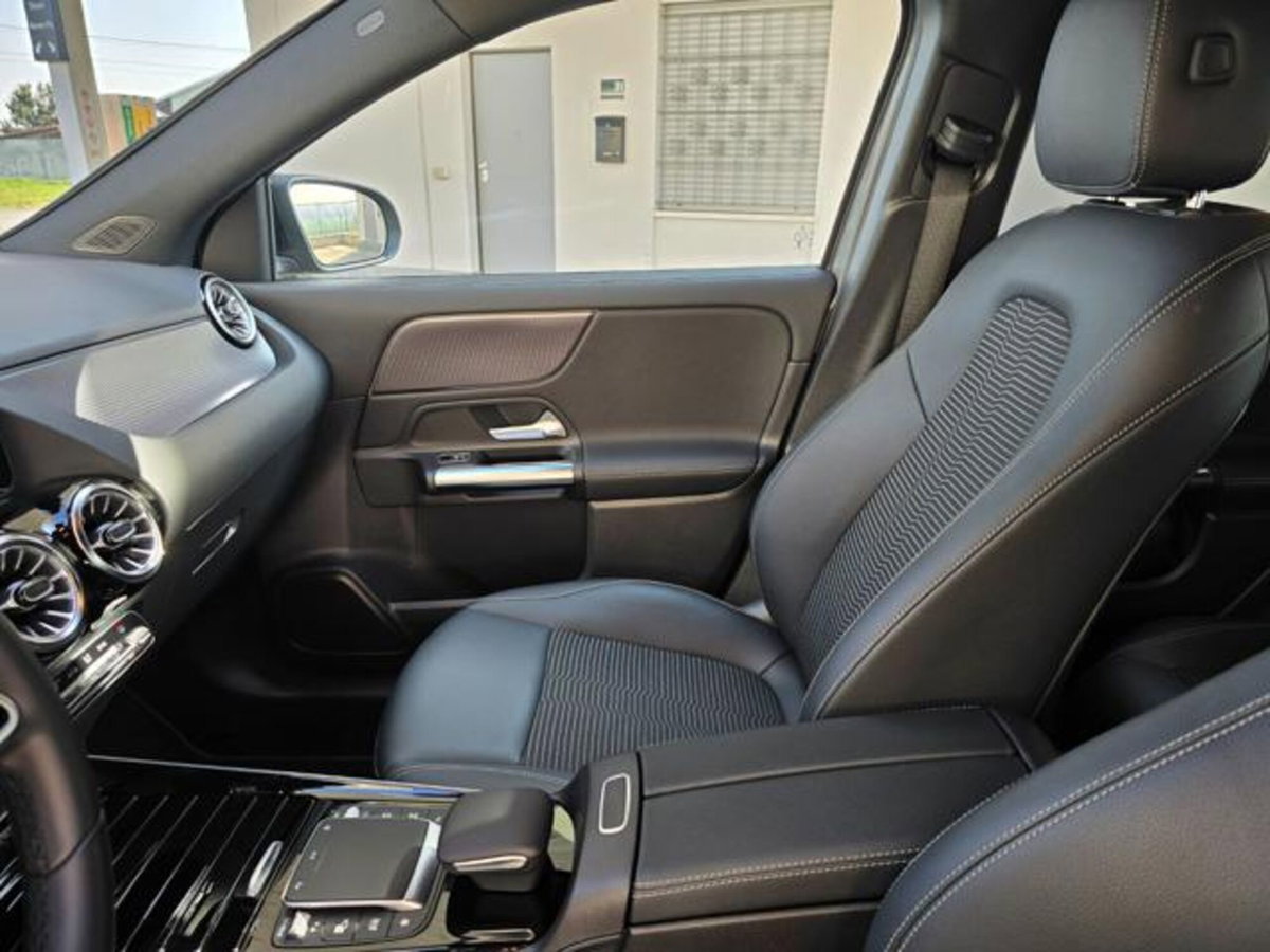 Mercedes-Benz GLA SUV 200 d Automatic Sport Plus (17)