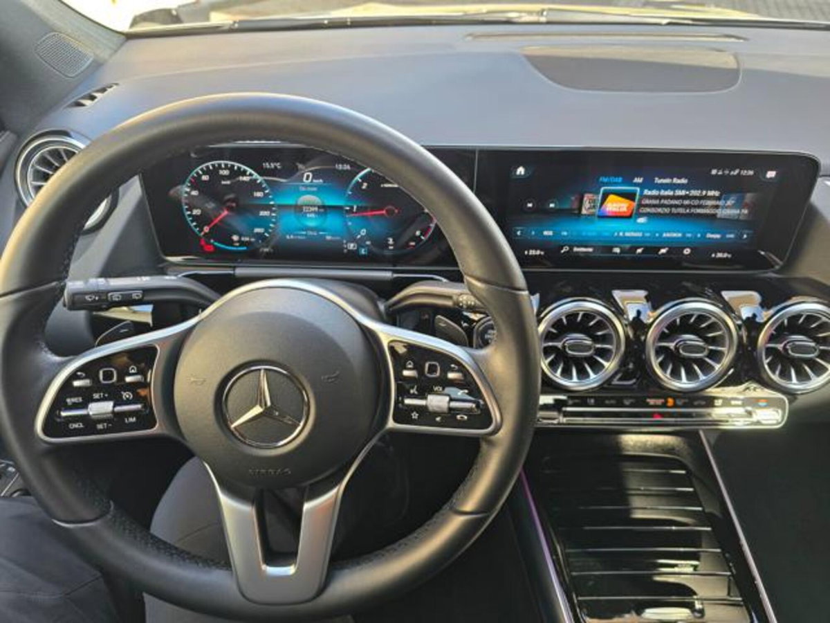 Mercedes-Benz GLA SUV 200 d Automatic Sport Plus (20)