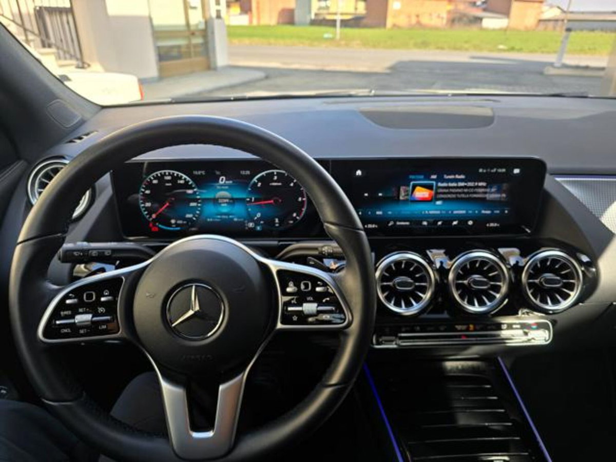 Mercedes-Benz GLA SUV 200 d Automatic Sport Plus (9)