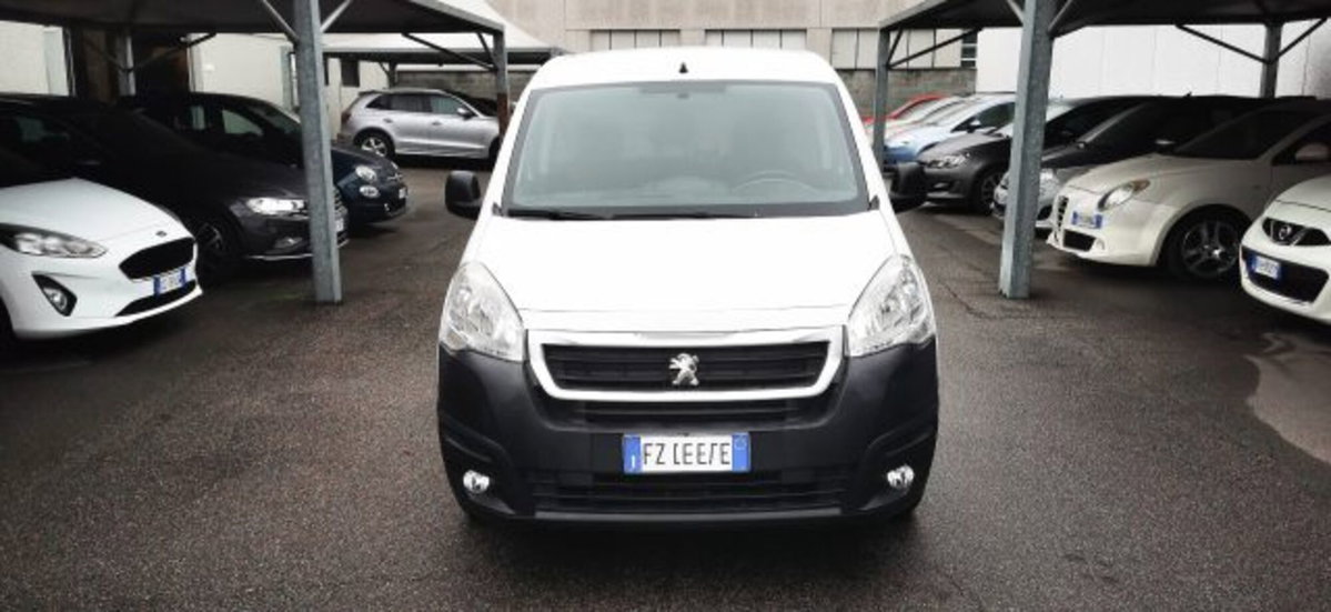 Peugeot Partner Furgone Full Electric L1 Furgone Premium (2)