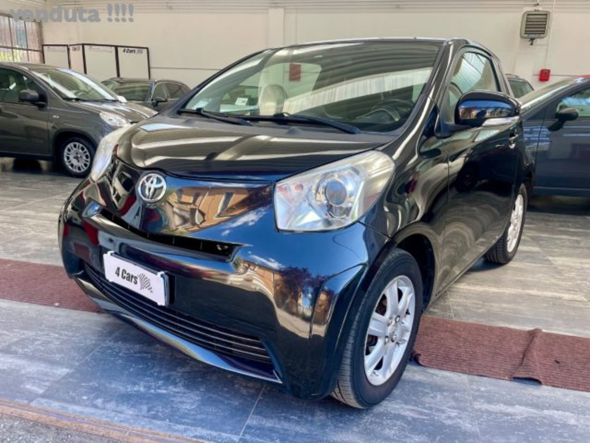Toyota iQ 1.0 Multidrive