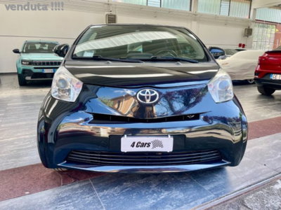 Toyota iQ 1.0 Multidrive (13)