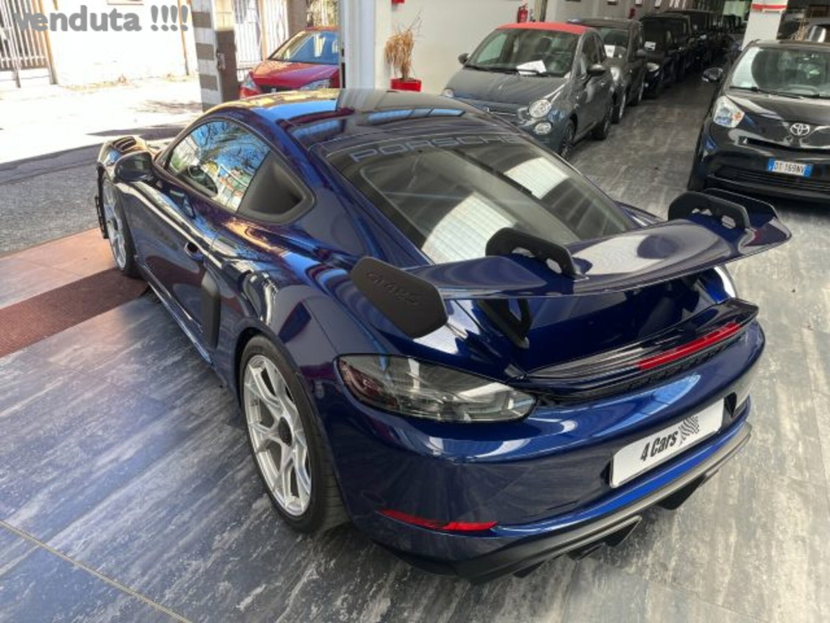 Porsche 718 Cayman  Cayman 4.0 GT4 RS pdk (7)