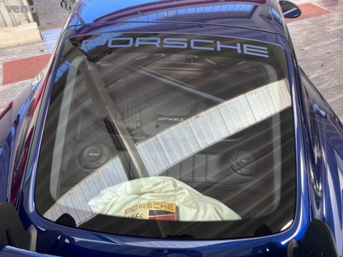 Porsche 718 Cayman  Cayman 4.0 GT4 RS pdk (8)