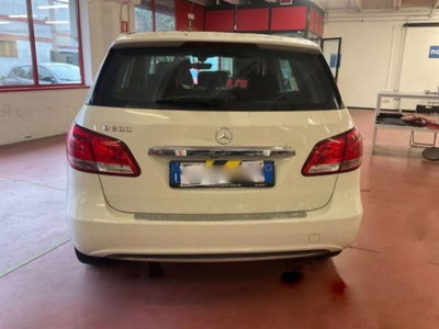 Mercedes-Benz Classe B 200 Sport (4)