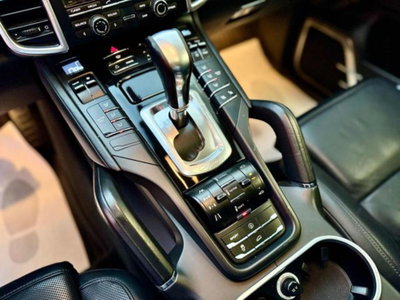 Porsche Cayenne 3.0 Diesel (14)