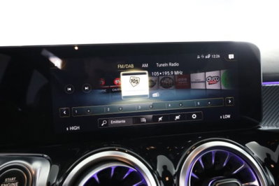Mercedes-Benz CLA Shooting Brake 200 d Automatic 4Matic Shooting Brake Premium (11)