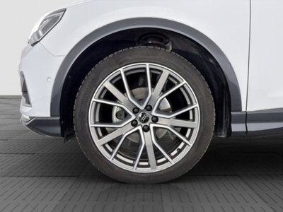 Audi Q3 35 TDI quattro S tronic Business Advanced (16)
