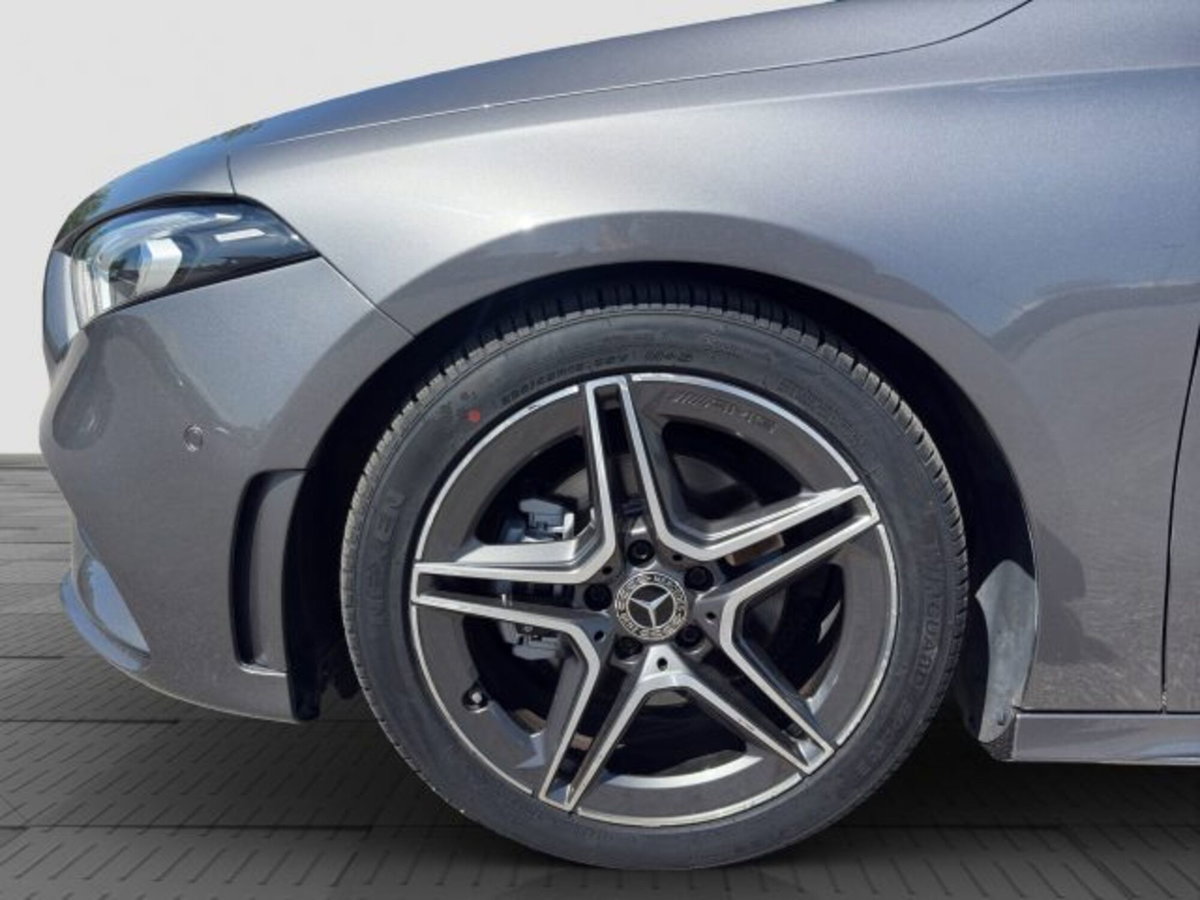 Mercedes-Benz Classe A 180 d Automatic Premium (15)