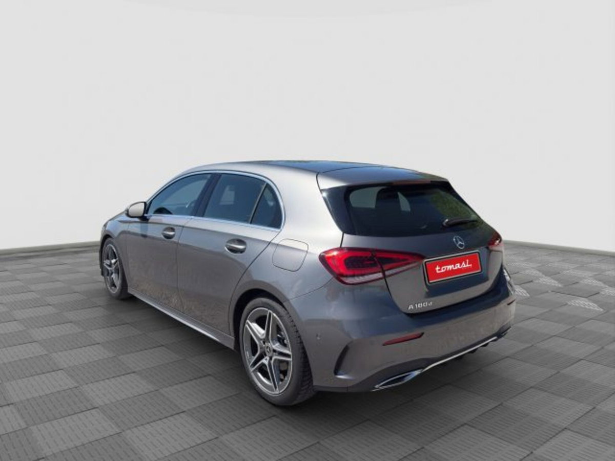 Mercedes-Benz Classe A 180 d Automatic Premium (3)
