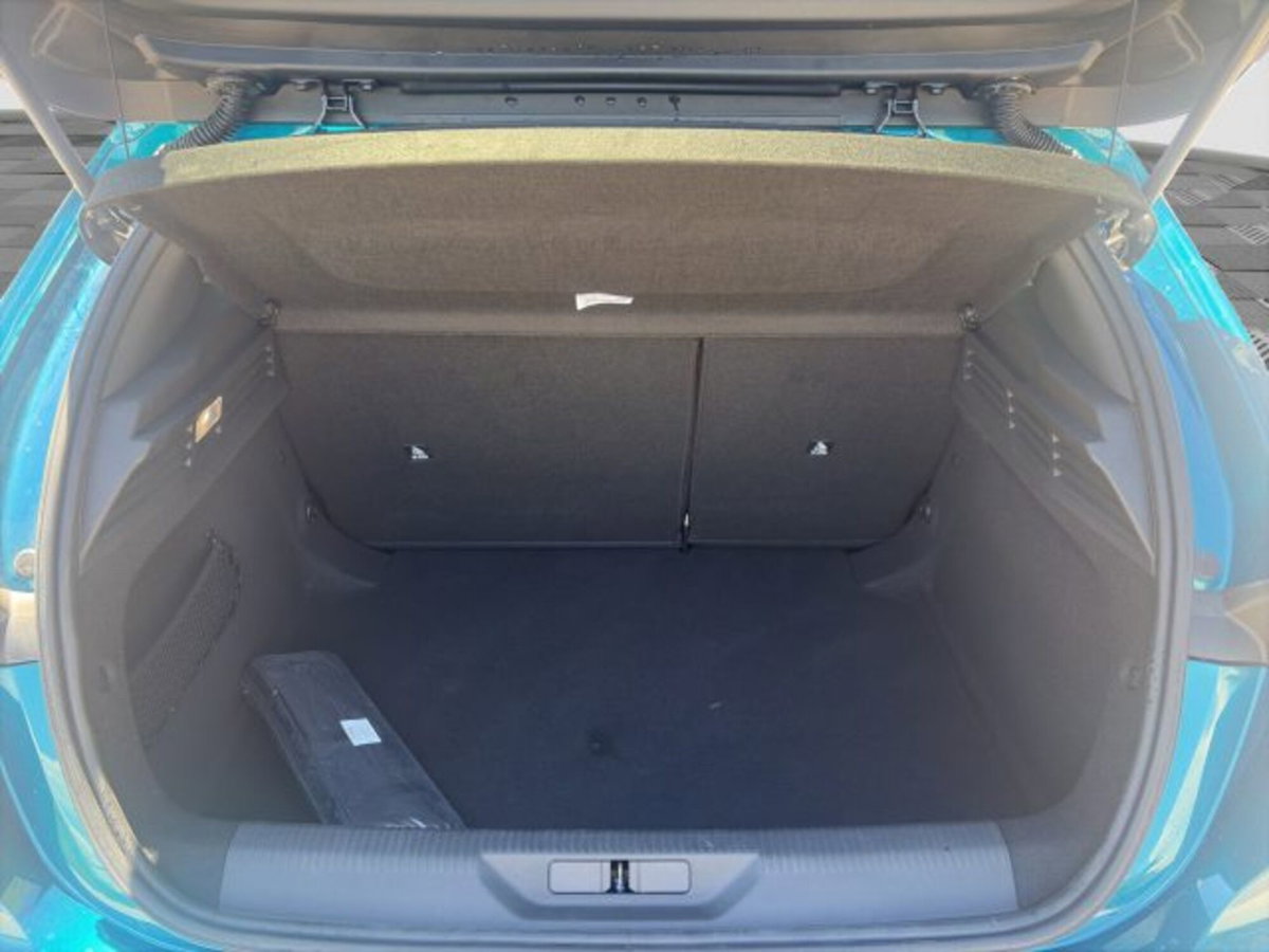 Peugeot 308 BlueHDi 130 S&S EAT8 Allure Pack (13)
