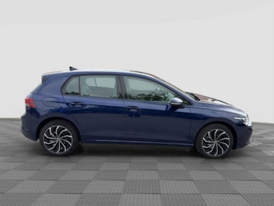 Volkswagen Golf Variant 1.0 eTSI EVO DSG Life (6)