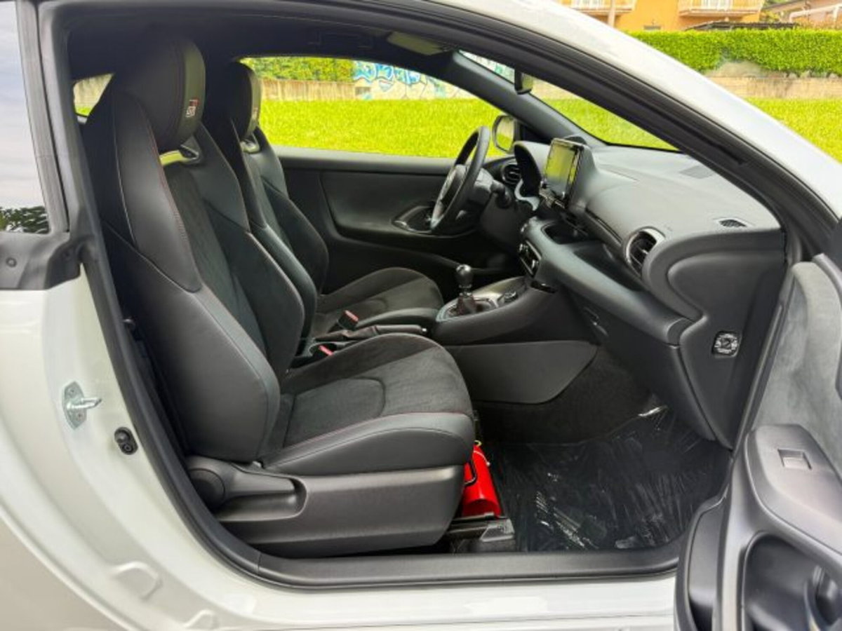 Toyota GR Yaris 1.6 Turbo 3 porte GR Yaris Circuit (7)