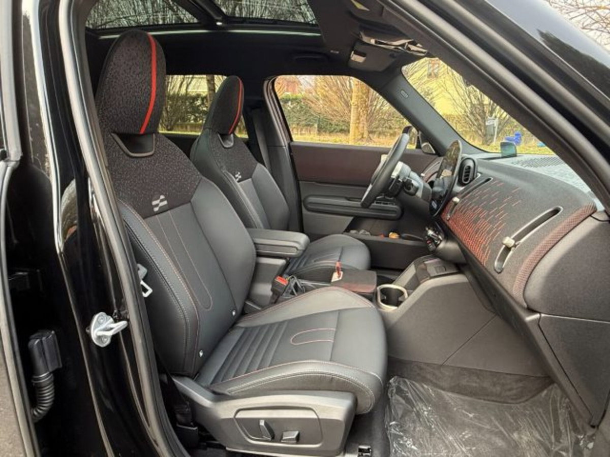 MINI Mini Countryman 2.0 John Cooper Works JCW all4 auto (6)