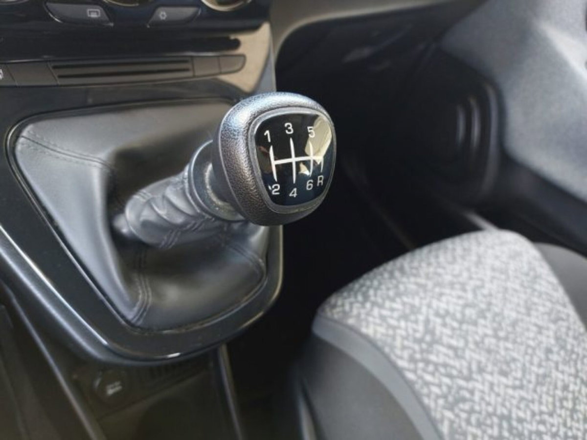 Lancia Ypsilon 1.0 FireFly 5 porte S&S Hybrid Ecochic Silver (16)