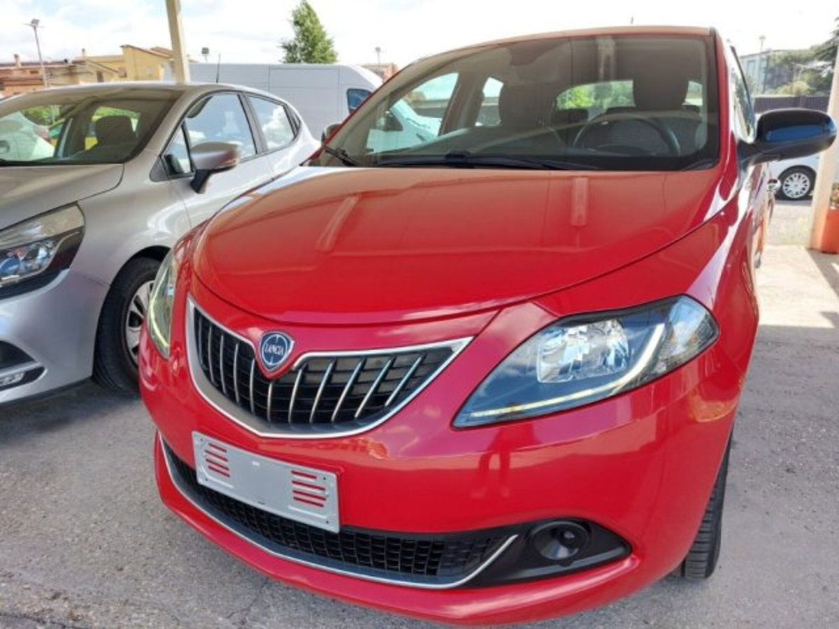 Lancia Ypsilon 1.0 FireFly 5 porte S&S Hybrid Ecochic Silver (17)