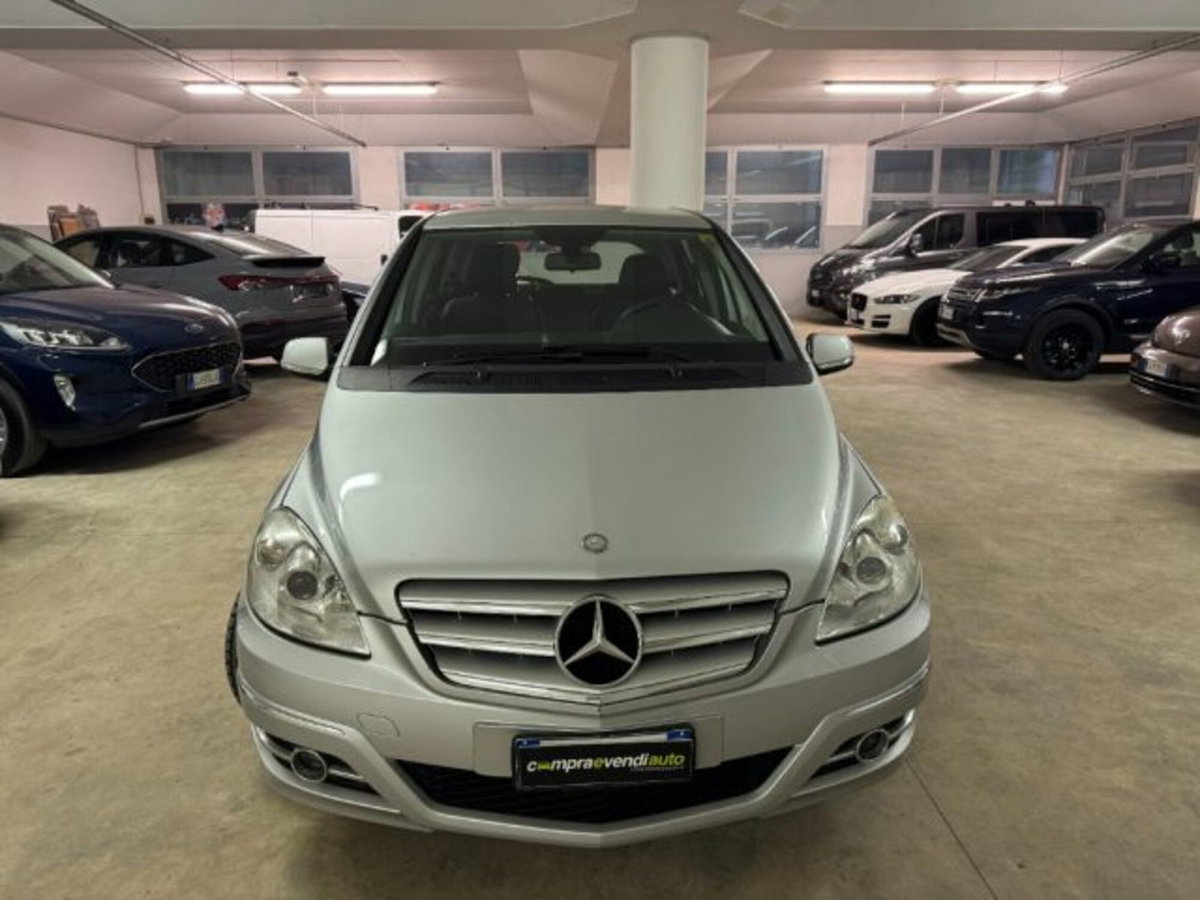 Mercedes-Benz Classe B 180 CDI Premium (3)