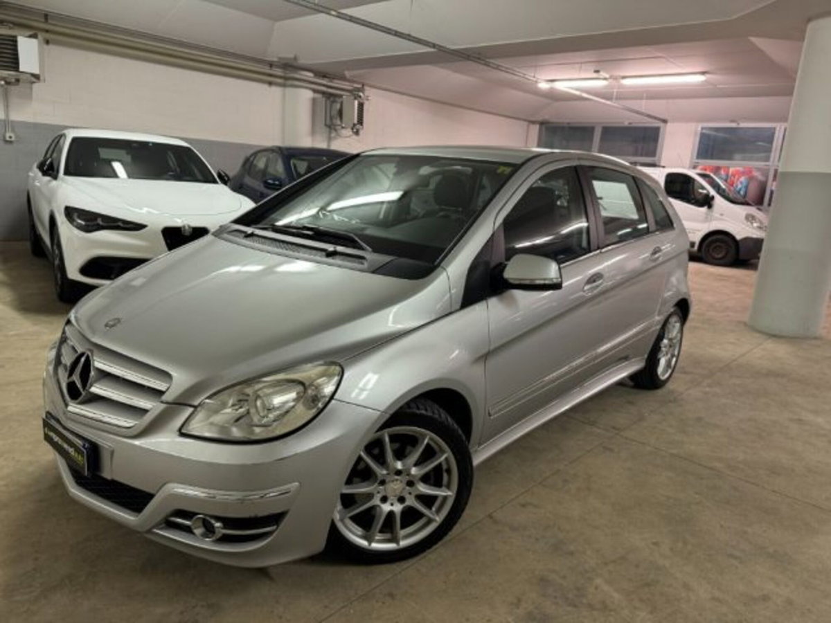 Mercedes-Benz Classe B 180 CDI Premium (4)