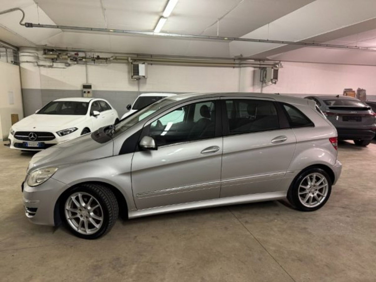Mercedes-Benz Classe B 180 CDI Premium (6)
