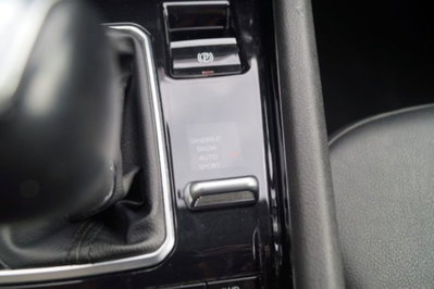 Jeep Compass 1.3 T4 190CV PHEV AT6 4xe Limited (13)