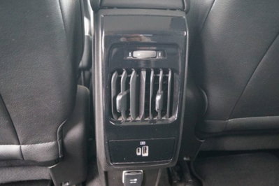 Jeep Compass 1.3 T4 190CV PHEV AT6 4xe Limited (18)
