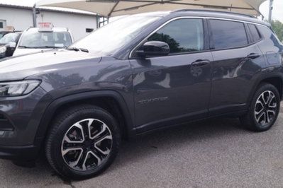 Jeep Compass 1.3 T4 190CV PHEV AT6 4xe Limited (2)