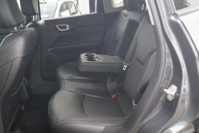 Jeep Compass 1.3 T4 190CV PHEV AT6 4xe Limited (20)
