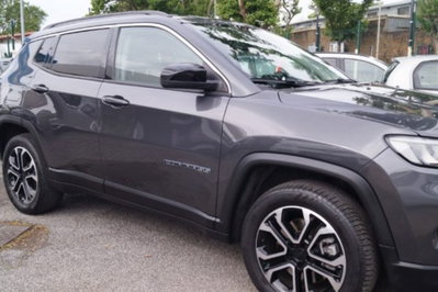 Jeep Compass 1.3 T4 190CV PHEV AT6 4xe Limited (3)