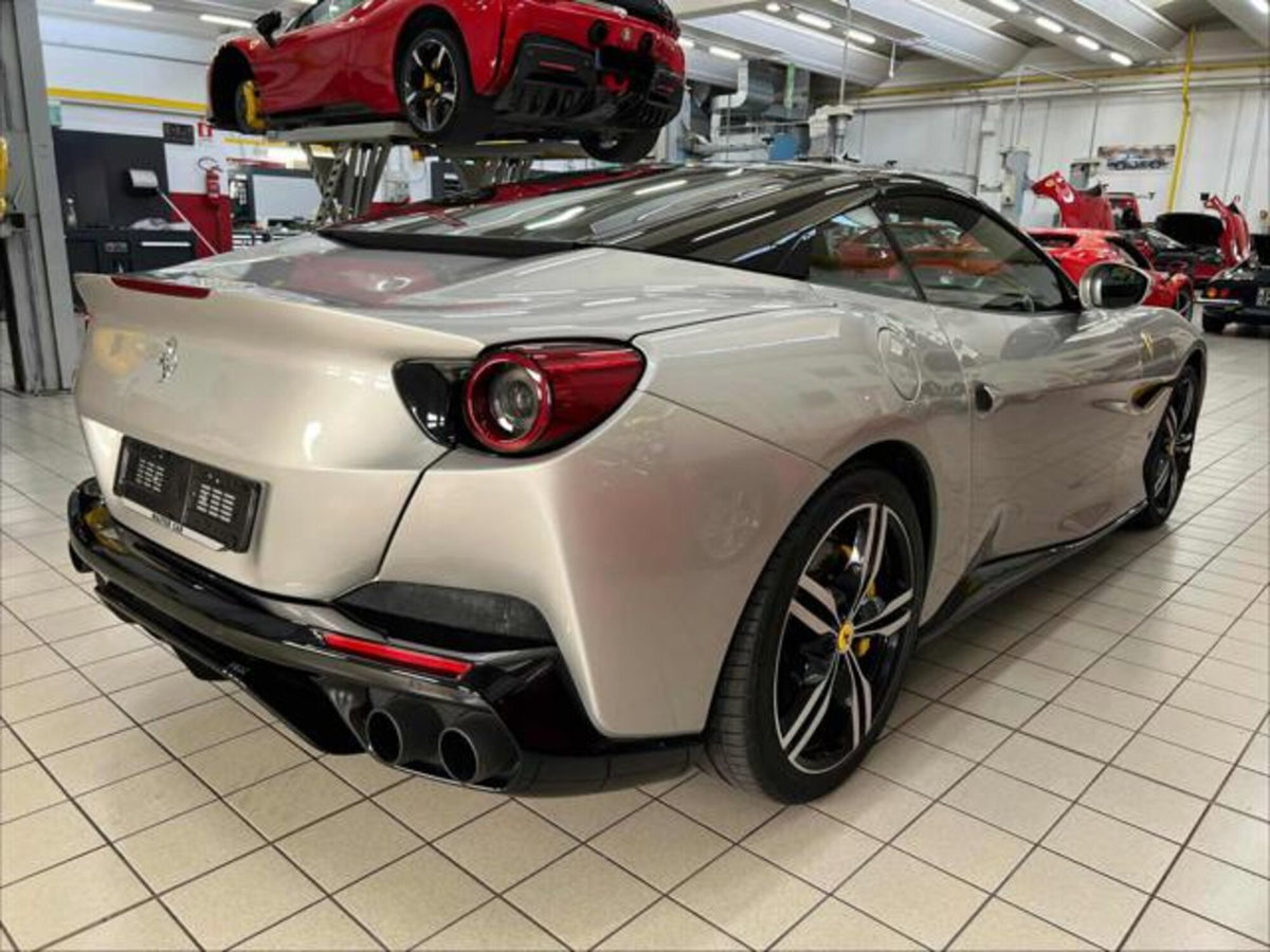 Ferrari Portofino Spider Portofino (3)